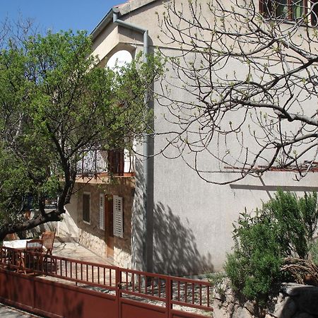 Apartments Mia Стариград-Пакленица Екстериор снимка